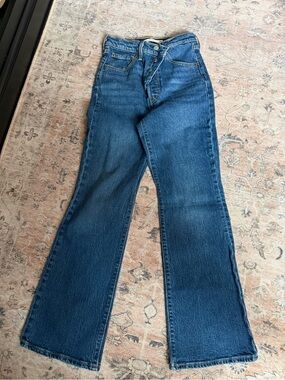 Levi’s Ribcage Bootcut Jeans